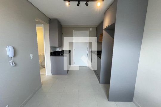 Apartamento à venda com 2 quartos, 33m² em Jardim Celeste, São Paulo