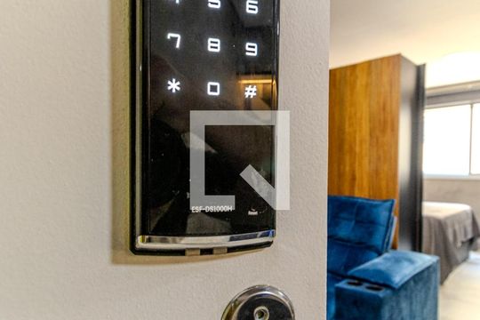Fechadura Eletrônica de kitnet/studio à venda com 1 quarto, 42m² em Centro, São Paulo