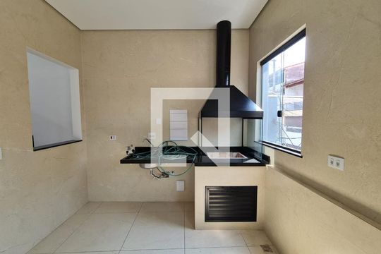 Sala e cozinha integrada de casa para alugar com 2 quartos, 70m² em Vila Imaculada, Guarulhos