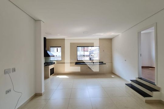 Casa para alugar com 2 quartos, 70m² em Vila Imaculada, Guarulhos