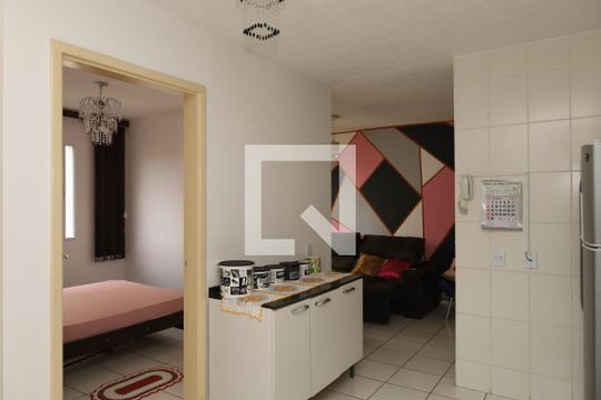 Cozinha de apartamento à venda com 2 quartos, 49m² em Parque Savoi City, São Paulo