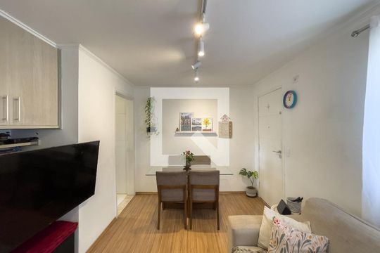Sala de apartamento à venda com 2 quartos, 45m² em Jardim Maringá, São Paulo