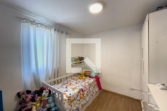 Quarto 1 de apartamento à venda com 2 quartos, 45m² em Jardim Maringá, São Paulo