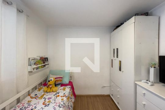Quarto 1 de apartamento à venda com 2 quartos, 45m² em Jardim Maringá, São Paulo