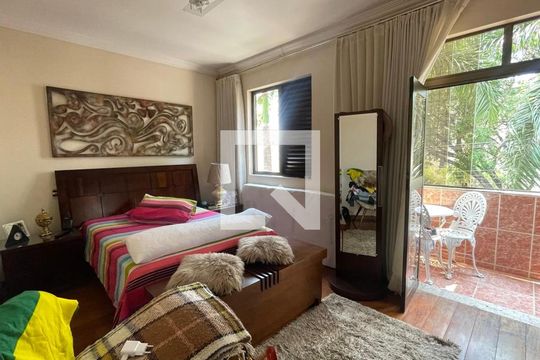 Quarto de apartamento à venda com 5 quartos, 129m² em Jardim Riacho das Pedras, Contagem