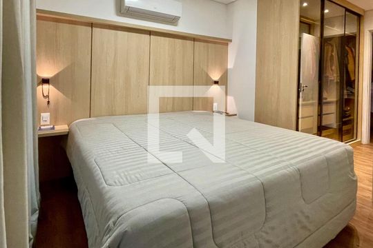 Suíte 1 de apartamento à venda com 3 quartos, 136m² em Vila Anastácio, São Paulo