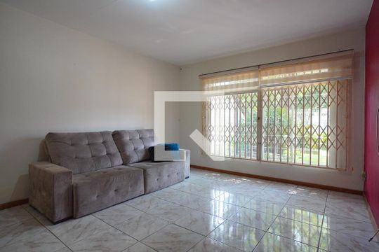 Casa à venda com 4 quartos, 360m² em Jardim Itu, Porto Alegre