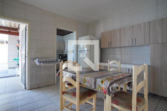 Copa de casa à venda com 4 quartos, 360m² em Jardim Itu, Porto Alegre