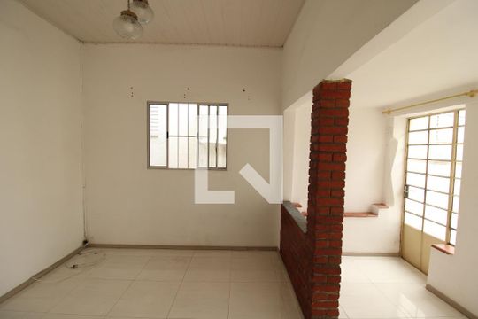 Área Comum de casa para alugar com 2 quartos, 60m² em Parada Inglesa, São Paulo