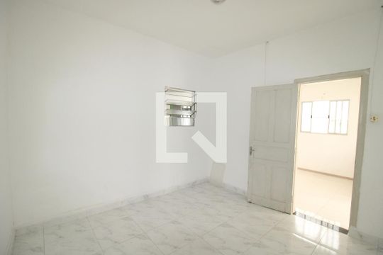 Quarto 2 de casa para alugar com 2 quartos, 80m² em Parada Inglesa, São Paulo
