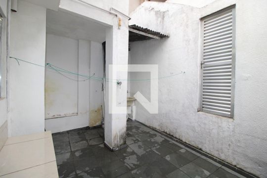 Área de Serviço de casa para alugar com 2 quartos, 60m² em Parada Inglesa, São Paulo