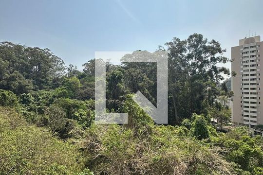 Vista do Quarto 2 de apartamento para alugar com 2 quartos, 32m² em Jardim Celeste, São Paulo