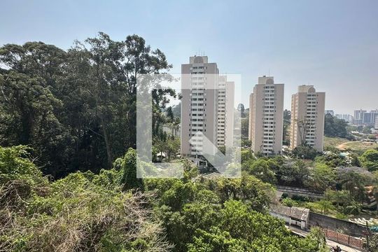 Vista da Sala/Cozinha de apartamento para alugar com 2 quartos, 32m² em Jardim Celeste, São Paulo