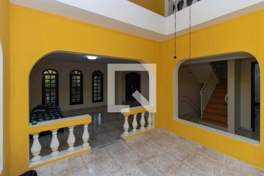 Sala 2 de casa à venda com 6 quartos, 680m² em Vila Santos, São Paulo