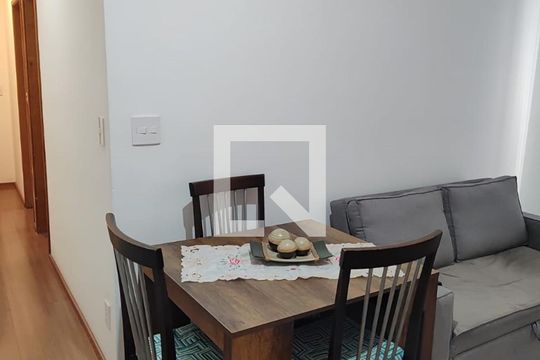 Sala de apartamento à venda com 2 quartos, 57m² em Baeta Neves, São Bernardo do Campo