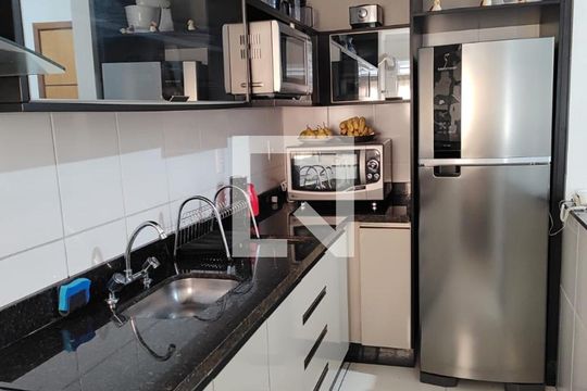 Cozinha de apartamento à venda com 2 quartos, 57m² em Baeta Neves, São Bernardo do Campo