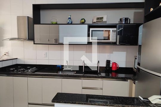Cozinha de apartamento à venda com 2 quartos, 57m² em Baeta Neves, São Bernardo do Campo
