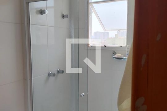 Banheiro de apartamento à venda com 2 quartos, 57m² em Baeta Neves, São Bernardo do Campo