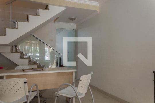 Sala de casa à venda com 2 quartos, 98m² em Jardim do Mar, São Bernardo do Campo