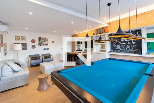  Área comum de kitnet/studio para alugar com 0 quarto, 38m² em Campo Belo, São Paulo