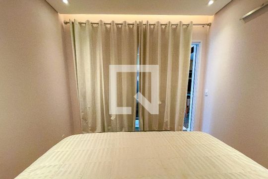 Suíte de apartamento para alugar com 1 quarto, 57m² em Paraíso, São Paulo
