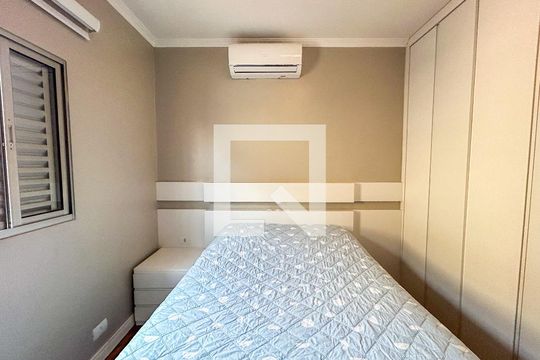 Quarto 2 de casa à venda com 3 quartos, 125m² em Jardim Santo Antoninho, São Paulo