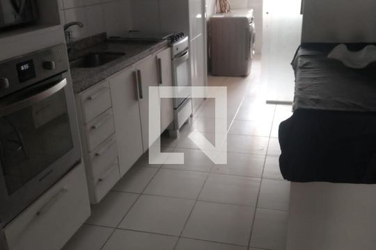 Cozinha de apartamento à venda com 3 quartos, 130m² em Santana, São Paulo