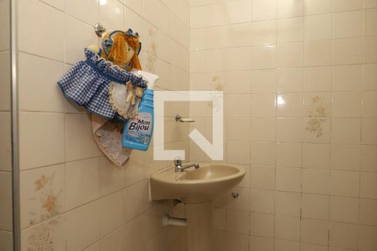 Banheiro 4 - (Salão de festas) de casa à venda com 4 quartos, 316m² em Vila Progresso (zona Leste), São Paulo