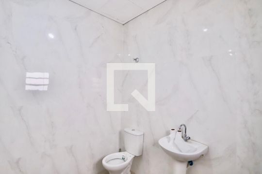 Banheiro de apartamento para alugar com 1 quarto, 48m² em Alto da Mooca, São Paulo