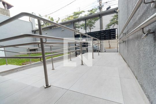 Área comum de apartamento para alugar com 2 quartos, 44m² em Vila Ré, São Paulo