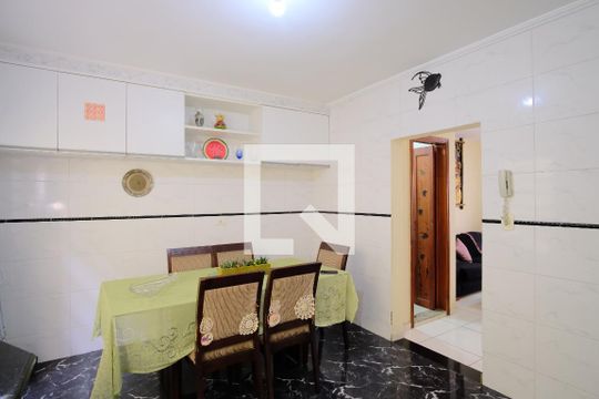 Cozinha de casa de condomínio à venda com 3 quartos, 130m² em Penha de França, São Paulo