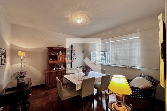 Sala de casa à venda com 4 quartos, 170m² em Campo Belo, São Paulo