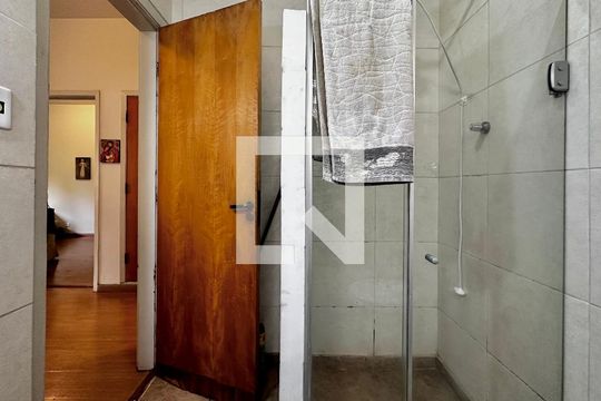 Banheiro Social de casa para alugar com 4 quartos, 170m² em Campo Belo, São Paulo