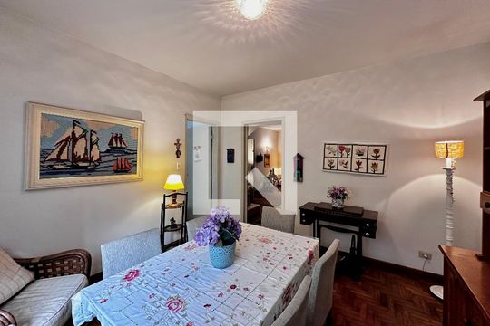 Sala de casa à venda com 4 quartos, 170m² em Campo Belo, São Paulo