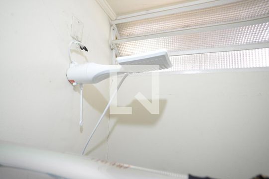 Banheiro de Serviço 2 de casa para alugar com 3 quartos, 250m² em Vila Mariana, São Paulo