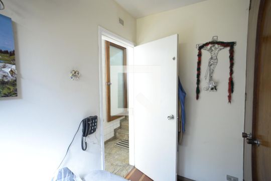 Quarto de Serviço de casa para alugar com 3 quartos, 250m² em Vila Mariana, São Paulo
