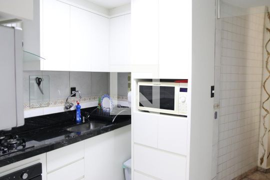 Cozinha de casa para alugar com 3 quartos, 90m² em Setor Marista, Goiânia