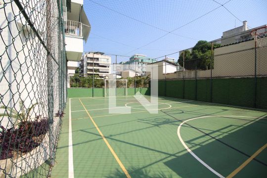 Quadra Esportiva de apartamento à venda com 2 quartos, 64m² em Freguesia (jacarepaguá), Rio de Janeiro