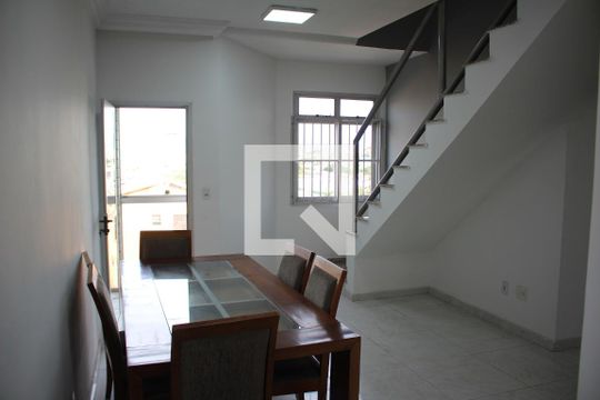 Apartamento à venda com 3 quartos, 178m² em Santa Cruz Industrial, Contagem