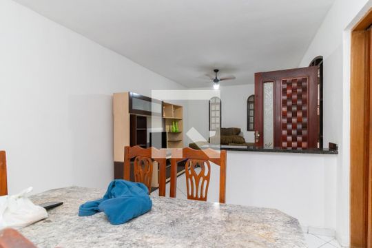 Sala de Jantar de casa à venda com 2 quartos, 150m² em Vila Carmosina, São Paulo