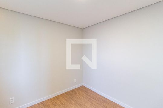 Quarto 1 de apartamento para alugar com 2 quartos, 40m² em Vila da Oportunidade, Carapicuíba