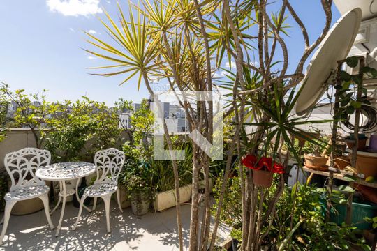 Terraço de apartamento à venda com 2 quartos, 79m² em Santana, Porto Alegre