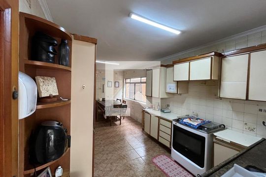 Casa para alugar com 5 quartos, 400m² em Vila da Saúde, São Paulo