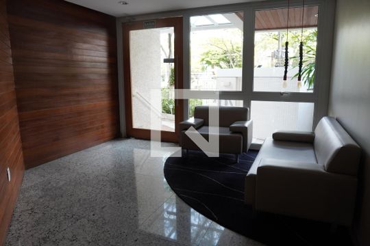Hall de apartamento à venda com 4 quartos, 180m² em Sumarezinho, São Paulo
