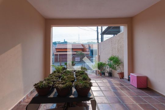 Garagem de casa à venda com 3 quartos, 284m² em Jardim Carlos Lourenço, Campinas