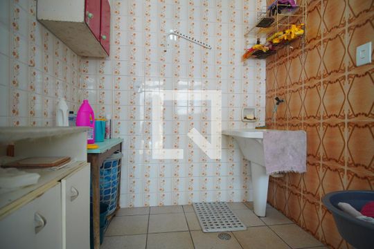 Área de Serviço de casa à venda com 3 quartos, 200m² em Boa Vista, Porto Alegre