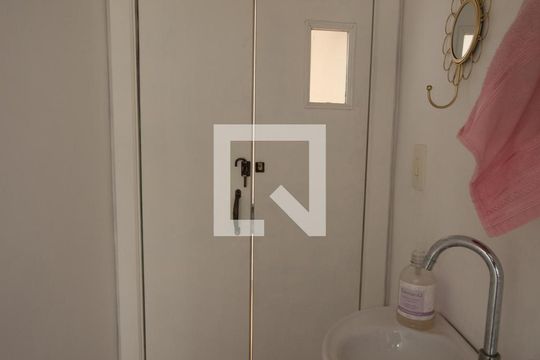 Lavabo de casa à venda com 7 quartos, 319m² em Vila Maria Alta, São Paulo