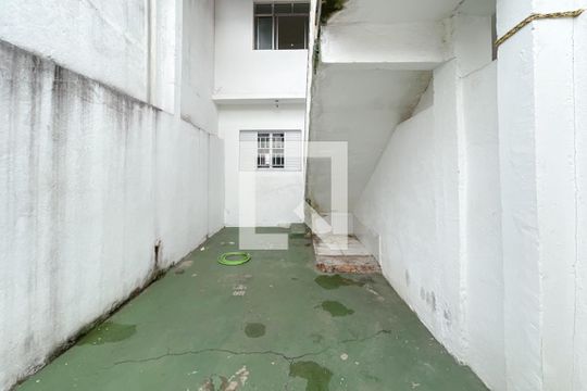 Garagem de casa à venda com 4 quartos, 120m² em Vila Netuno, São Bernardo do Campo
