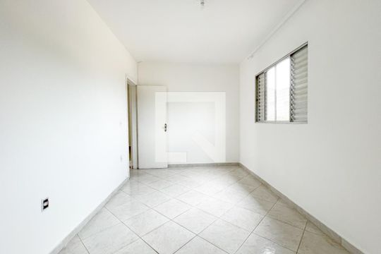 Quarto 2 de casa à venda com 4 quartos, 120m² em Vila Netuno, São Bernardo do Campo