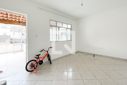 Sala de casa à venda com 4 quartos, 120m² em Vila Netuno, São Bernardo do Campo